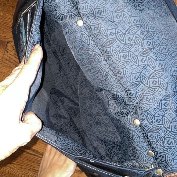 Black & brown Capezio work/school/laptop bag with detachable straps - Picture 7 of 11